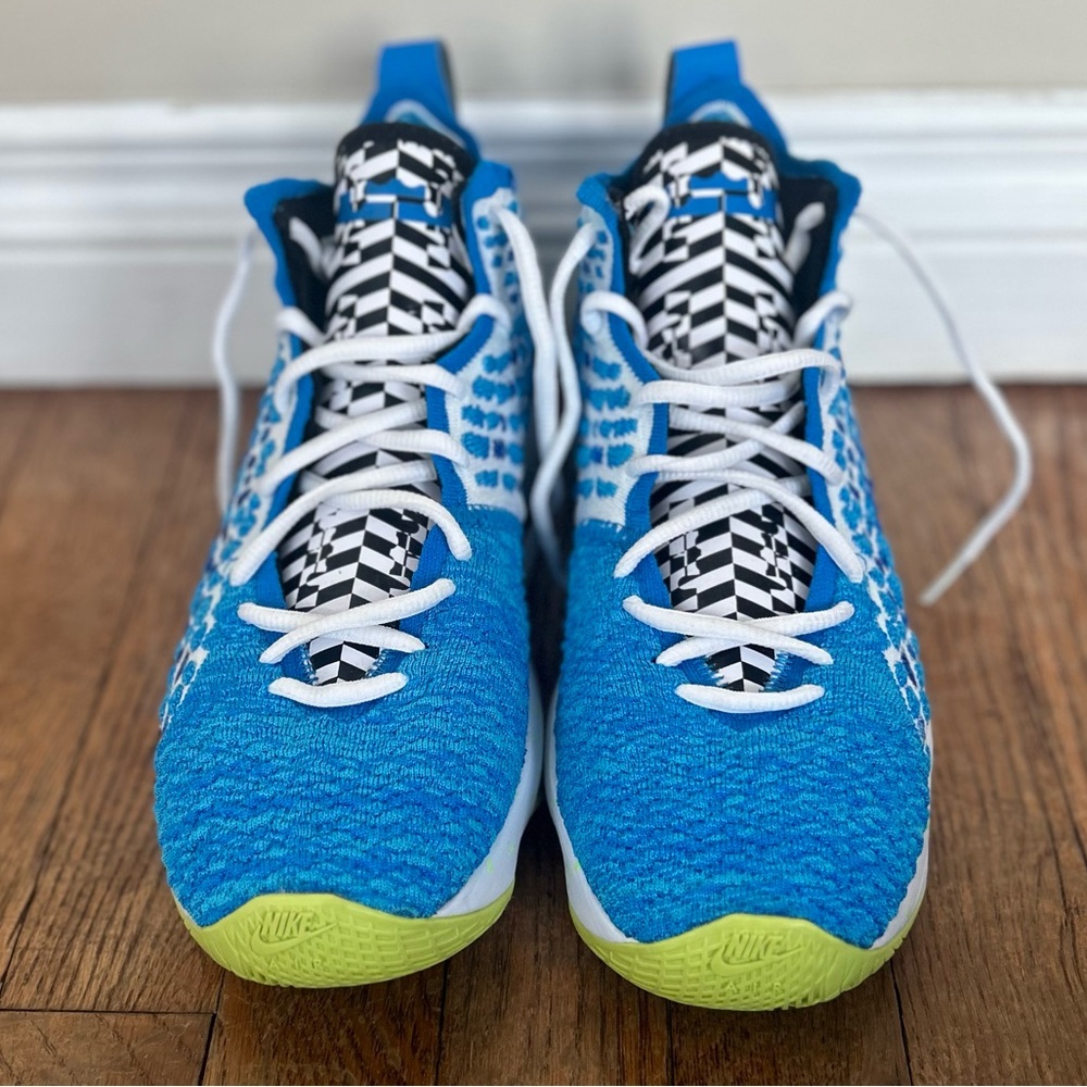 Lebron 17 GS Sprite